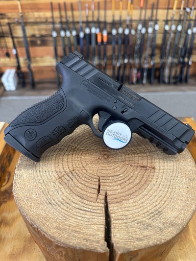 Stoeger STR-9 Mid-Size Pistol - 9mm, 4.17