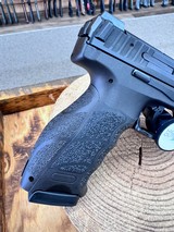 H&K VP9 Pistol - 9mm, 17+1, 4