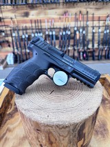 H&K VP9 Pistol - 9mm, 17+1, 4