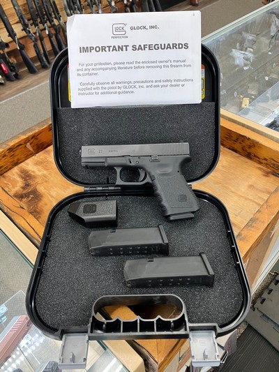 Glock G23 Gen 3 Semi-Auto Pistol - .40 S&W - 13+1 - 3 Mags - Image 1 of 3