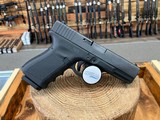 Glock G23 Gen 3 Semi-Auto Pistol - .40 S&W - 13+1 - 3 Mags - Image 2 of 3
