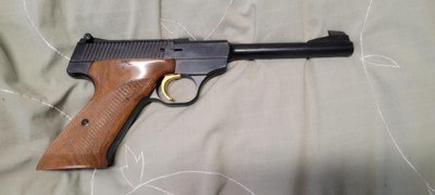 Browning .22 Challenger Semi automatic pistol.with Leather holster.