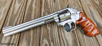 Stunning Smith & Wesson Model 617 22LR W/ 8 3/8 Barrel S&W