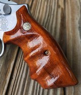 Stunning Smith & Wesson Model 617 22LR W/ 8 3/8 Barrel S&W - 2 of 20
