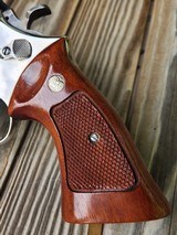 Stunning Smith & Wesson 29-2 Nickel 44 Magnum 6.5