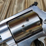 Smith & Wesson 500 Magnum Grizzly Bear Backpacker 4 Inch - Image 4 of 19