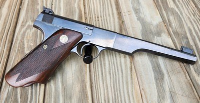 Colt Woodsman Match Target Bullseye 1940 Production 22LR - Image 5 of 16