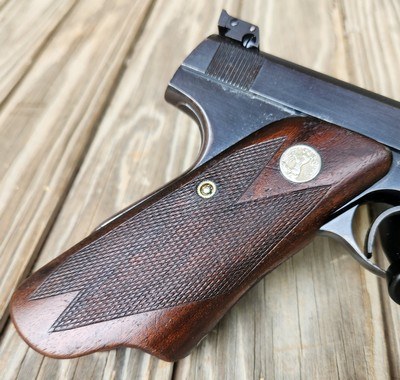 Colt Woodsman Match Target Bullseye 1940 Production 22LR - Image 8 of 16
