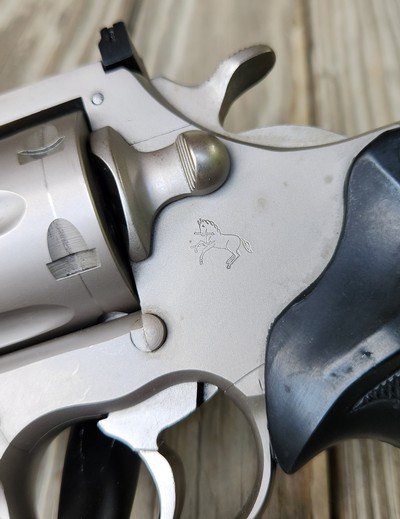 Rare!!! Colt Trooper MK III 22LR E-Nickel Coltguard - Image 4 of 19