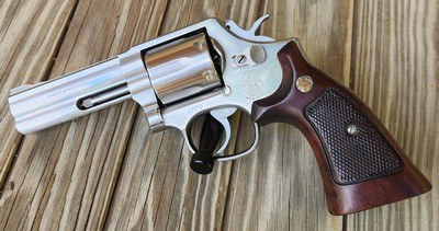 1 Of 465 Smith & Wesson 681-3 CRPD Con Rail Police Department 38 Special - Image 1 of 17