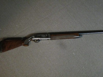 Beretta Teknys 32in bbl trap model with accessories - Image 1 of 9