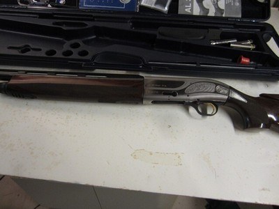 Beretta Teknys 32in bbl trap model with accessories - Image 7 of 9