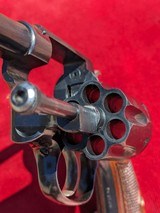 Smith & Wesson Regulation Police 4 1/4