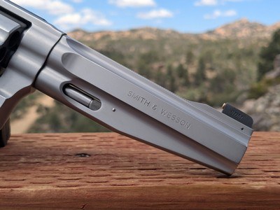 Smith & Wesson 686 Pro Series 5