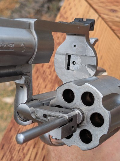 Ruger Redhawk 357 Magnum 5.5