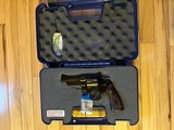 SMITH &WESSON 27 CLASSIC 357 MAGNUM/ 38 SPECIAL REVOLVER - 1 of 9