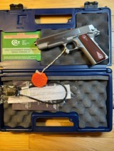 Colt 1911 Classic 45 ACP SS - 3 of 5