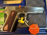 Colt Government 38 Super - 3 of 5