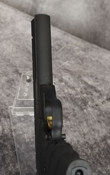 Browning Buckmark Contour URX .22LR Target 5.5