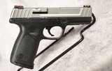 Smith & Wesson SD40 VE .40 S&W4