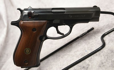 Browning BDA (Beretta 84) .380 3.8