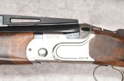 Beretta DT11 ACS Adjustable Rib Sporting 12GA 32