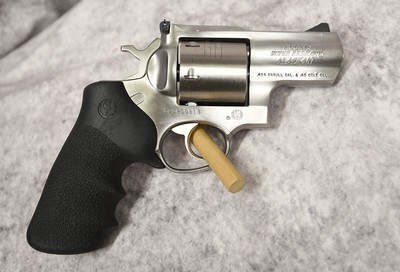 Ruger Super Redhawk Alaskan .454 Casull 2.5 - Image 1 of 2