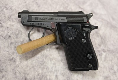 Beretta 21A Bobcat .22 Long Rifle 2.5