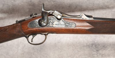 Harrington & Richardson Springfield 1873 Rifle .45-70 26