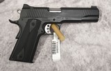 Kimber Custom II 1911 .45ACP 5