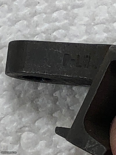 Recoil Plate and screw, Type 2 Stamped P-IW