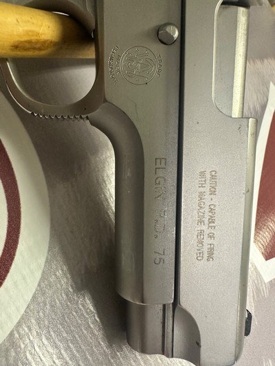 Smith & Wesson 4586 - Image 2 of 7