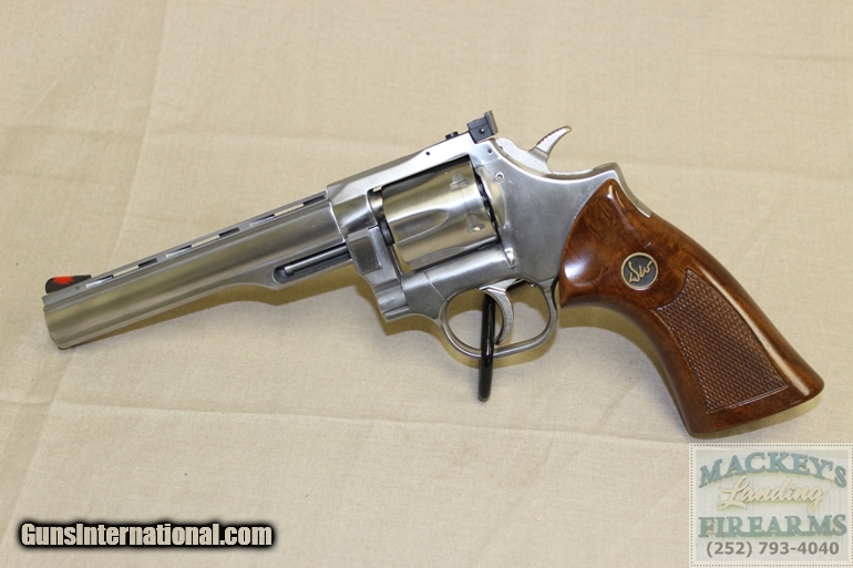 Dan Wesson 722 Revolver in 22LR, 6