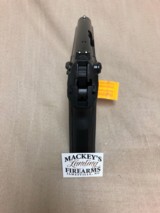 Stoeger Cougar.40 S&W - 5 of 6