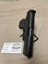 Smith & Wesson Model SW999mm - 5 of 5