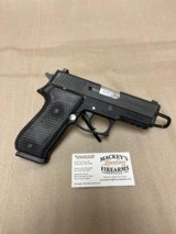 sigsauer 220 carry - 2 of 4