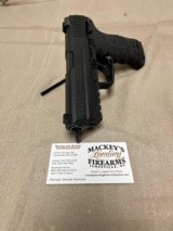 H&K 45 V1
.45acp - 4 of 5
