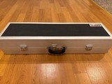 AMERICASE - dual
shotgun over/under case - 2 of 6