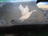 REMINGTON 870 12 ga. 3" FACTORY ENGRAVED. GOLD INLAYS. - 6 of 15