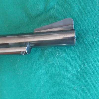 COLT NEW FRONTIER 22. BLUE & CASE COLOR. EXCELLENT - Image 7 of 9