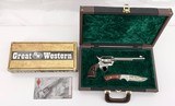 EMF PIETTA GREAT WESTERN II CUSTER'S LAST STAND 1 OF 1 REVOLVER W/ DISPLAY CASE, KNIFE & ORIG BOX .45 LONG COLT - 1 of 14