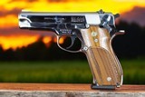 Smith & Wesson 39-2 9mm Beautiful! - 2 of 7
