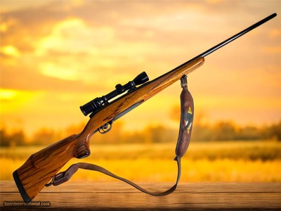 ESTATE COLLECTOR'S RIFLE****1974 Weatherby .300 WBY MAG DELUXE Howa/Japanese made Rifle w/Weatherby Supreme Scope*** LH ***High Grade 90%*** - Image 10 of 14