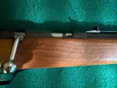 Marlin 81 Rifle Chambered in .22 LR ***NO SERIAL NUMBER*** - Image 5 of 9