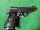 Italian Bernadelli Model 80 .380 Auto Pistol Pocket Gun - Image 6 of 11