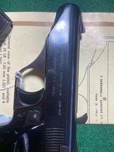 Italian Bernadelli Model 80 .380 Auto Pistol Pocket Gun - Image 5 of 11
