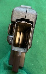 Pre-Ban IMI Israeli Action Arms Model 'B'- Micro Uzi Pistol 9mm w/Original Case and 1 Mag - 11 of 14