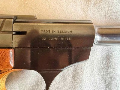 Browning Challenger Pistol Chambered in .22 LR - Image 3 of 4