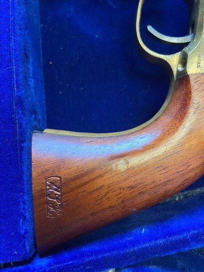 Colt US Cavalry Commemorative Set Black Powder Chambered in .44 - Image 15 of 19