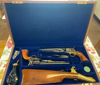 Colt US Cavalry Commemorative Set Black Powder Chambered in .44 - Image 3 of 19